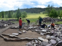 Археологи восстанавливают насыпь Пятого Пазырыкского кургана
